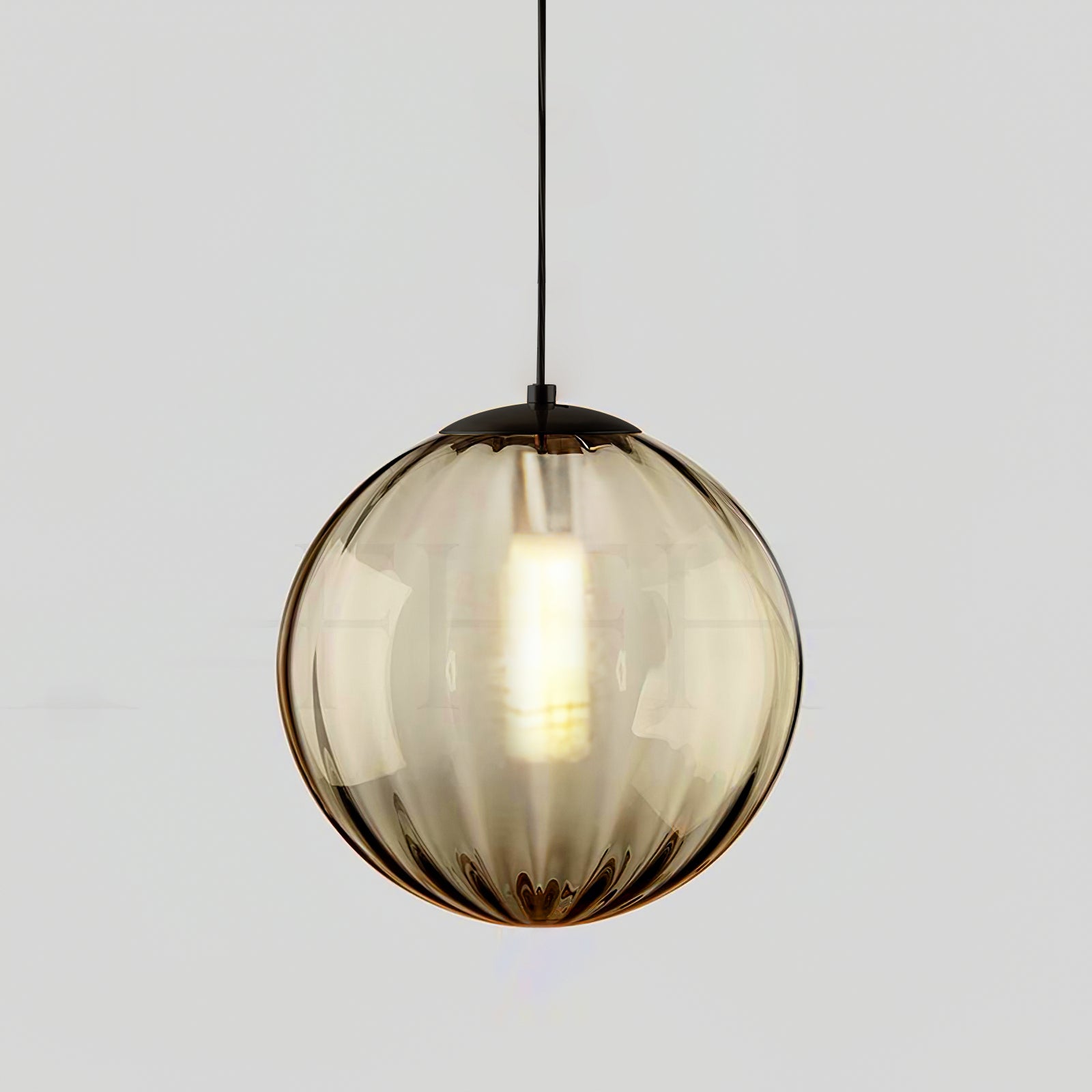 Éloura | Suspension Colorée – Teintes Intenses et Éclairage Chaleureux