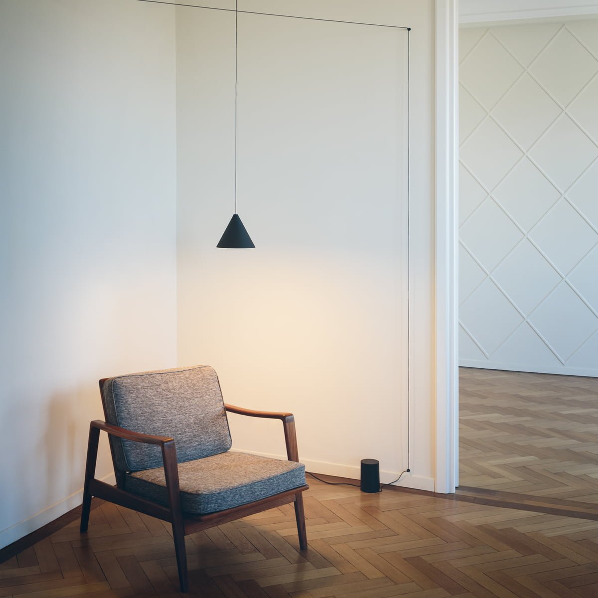 Georys | Suspension Moderne – Design Géométrique et Style Dynamique