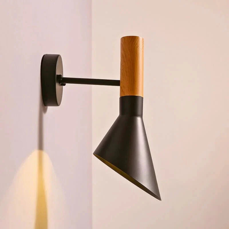 Auralis | Lampe LED – Design Élancé et Ambiance Accueillante