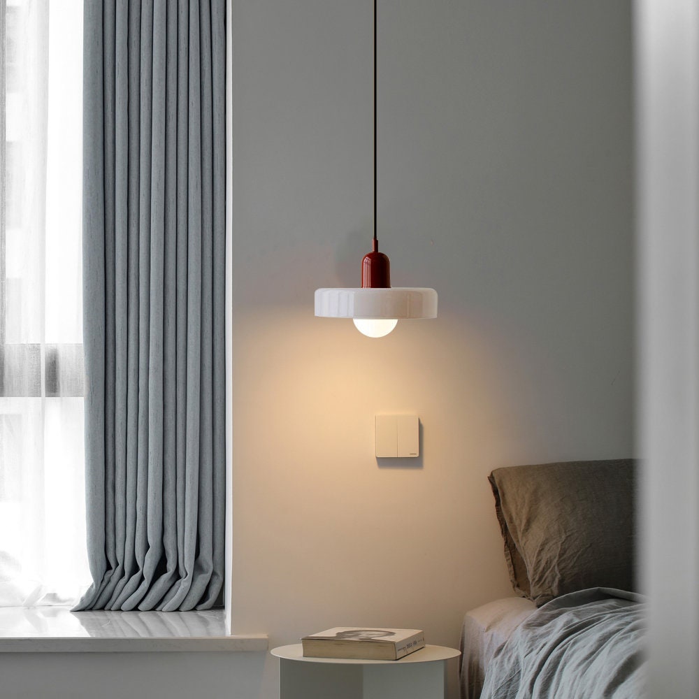 Vitréna | Suspension Bauhaus – Élégance Artistique et Design Moderne