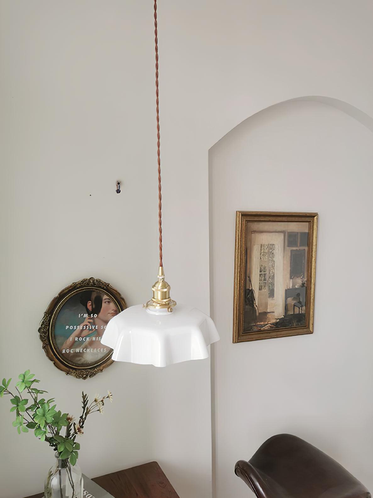 Plisséra | Suspension Vintage – Style Français et Charme Rétro