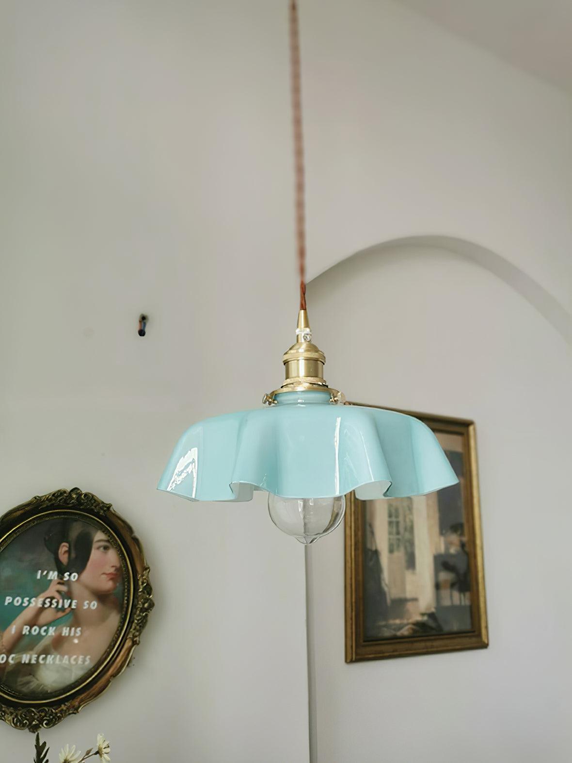 Plisséra | Suspension Vintage – Style Français et Charme Rétro