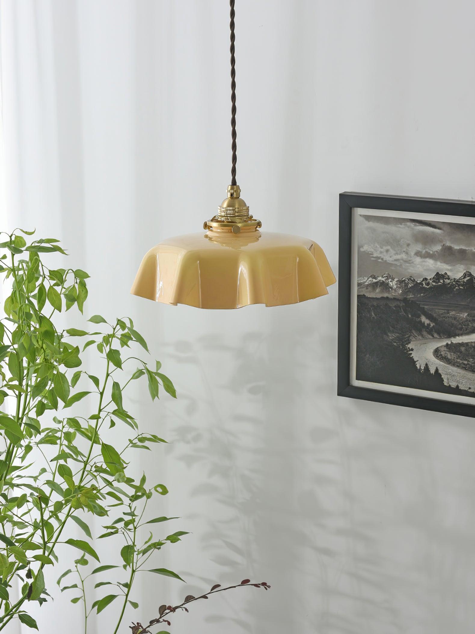 Plisséra | Suspension Vintage – Style Français et Charme Rétro