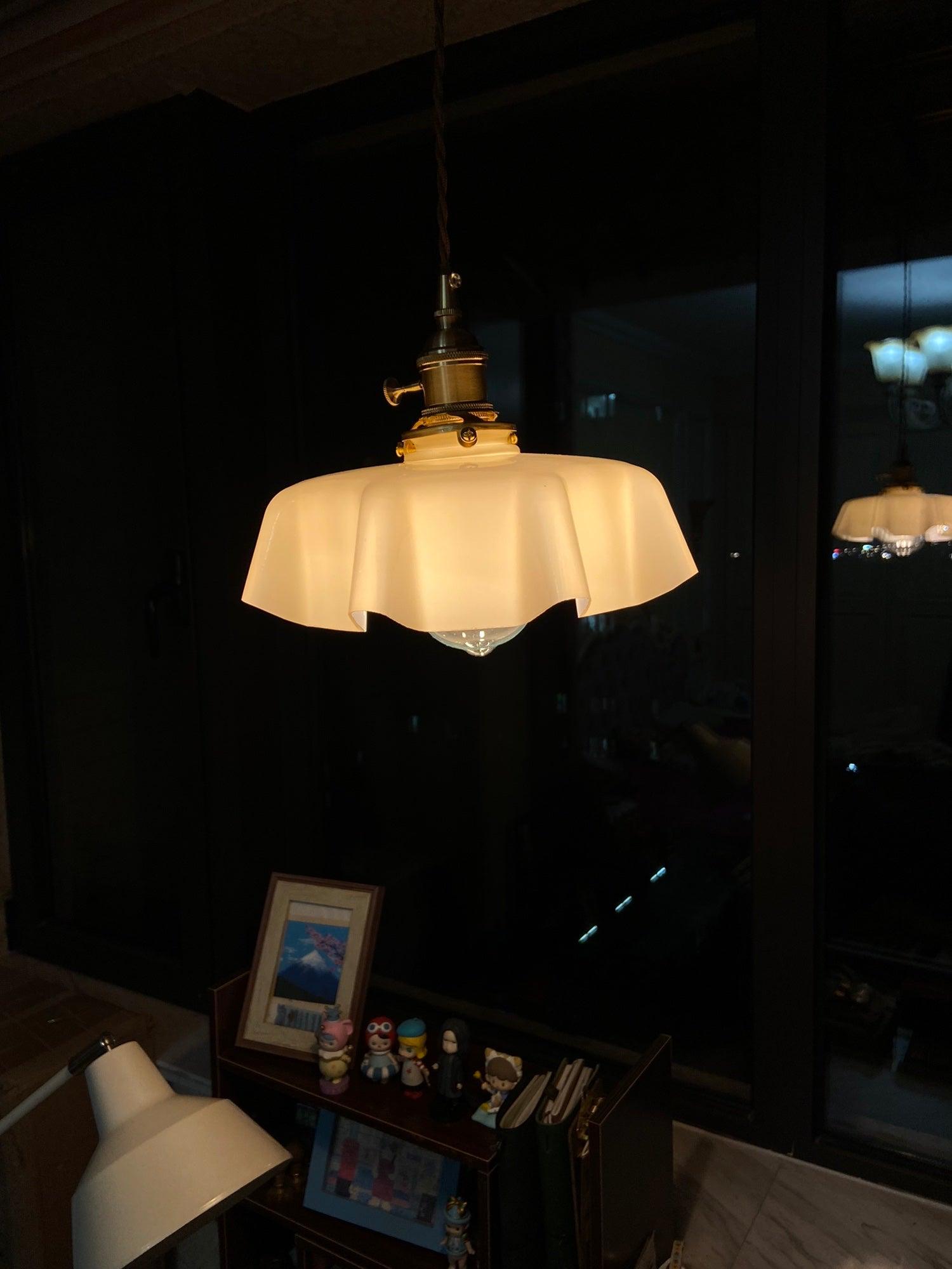 Plisséra | Suspension Vintage – Style Français et Charme Rétro