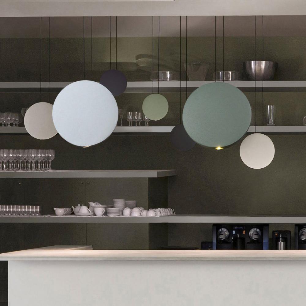 Orbélis | Lampe Suspendue – Orbes flottants LED intégrée