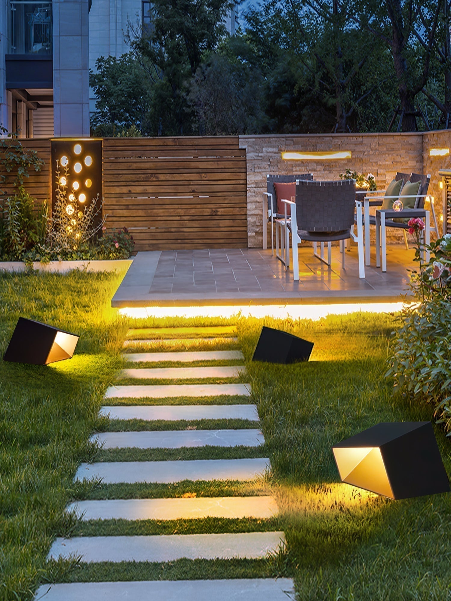 LightCube | Lampe de Jardin – Éclairage LED Moderne et Étanche