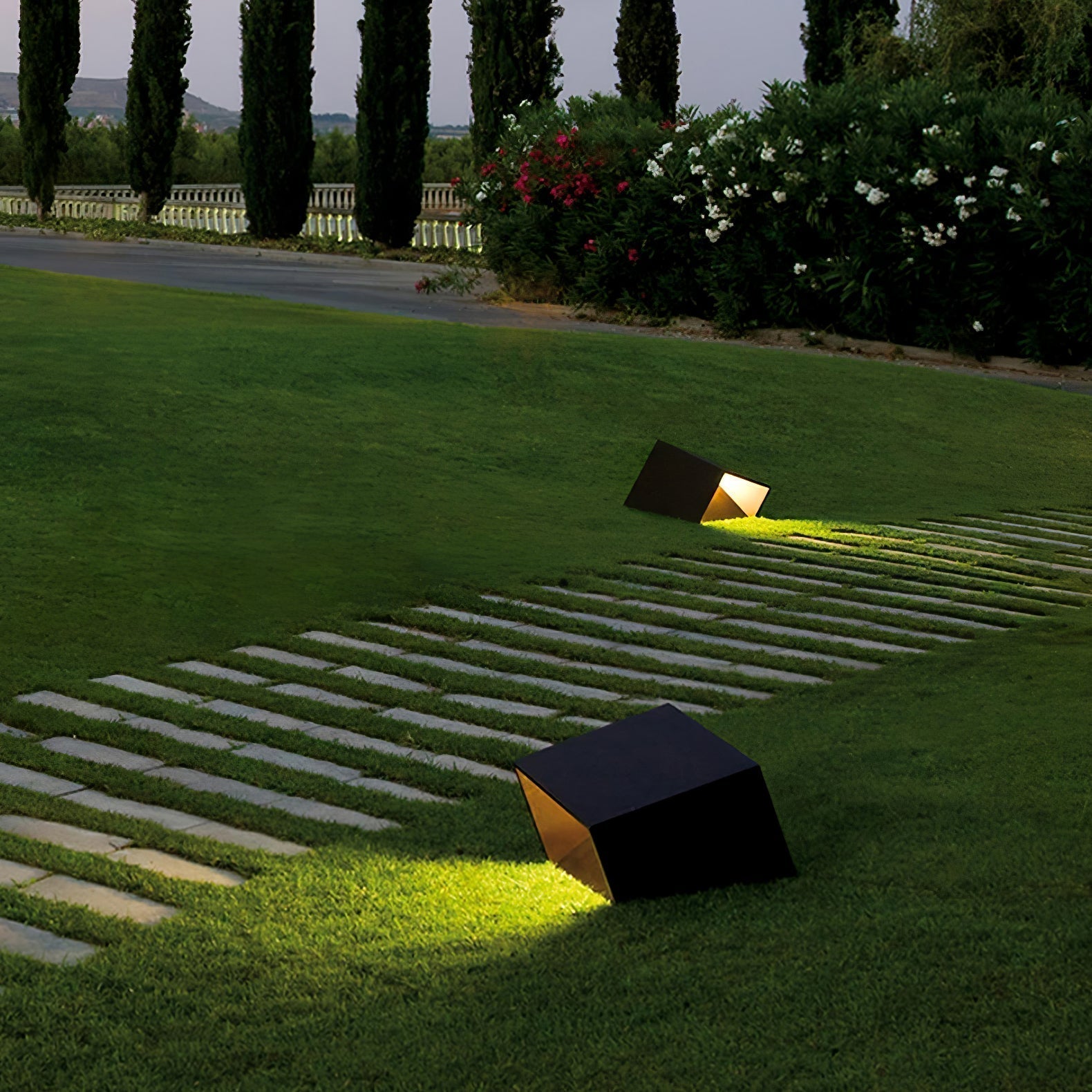 LightCube | Lampe de Jardin – Éclairage LED Moderne et Étanche