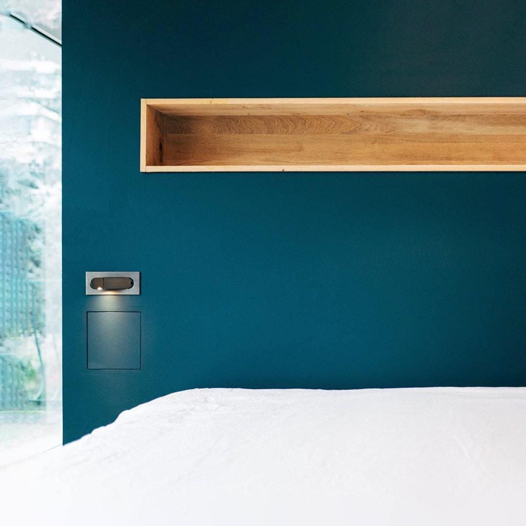 Oryva | Applique Murale LED – Tête Réglable et Confort de Lecture