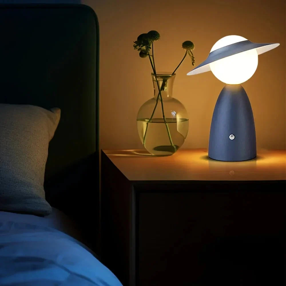 Élyora | Lampe LED – Élégance Moderne et Station de Charge Intégrée