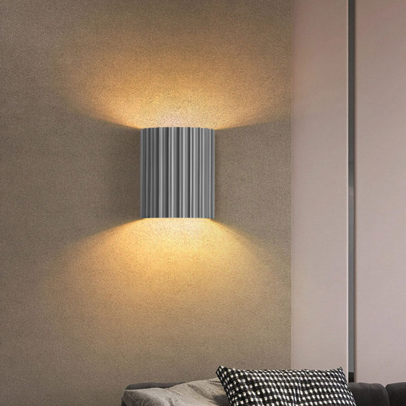 Nivoria | Applique Murale – Accents Plissés et Atmosphère Chic