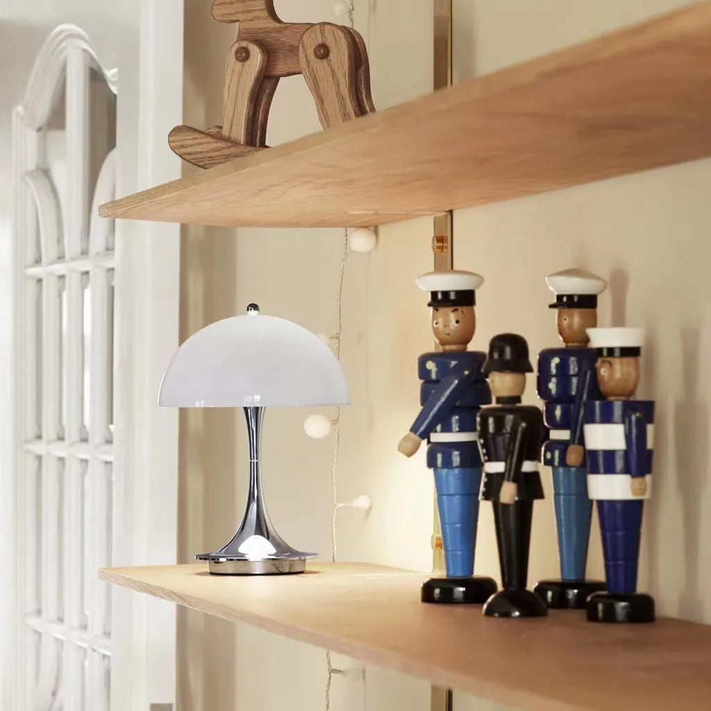 ÉclatLuxe | Lampe de Table – Élégance Moderne et Luminosité Réglable