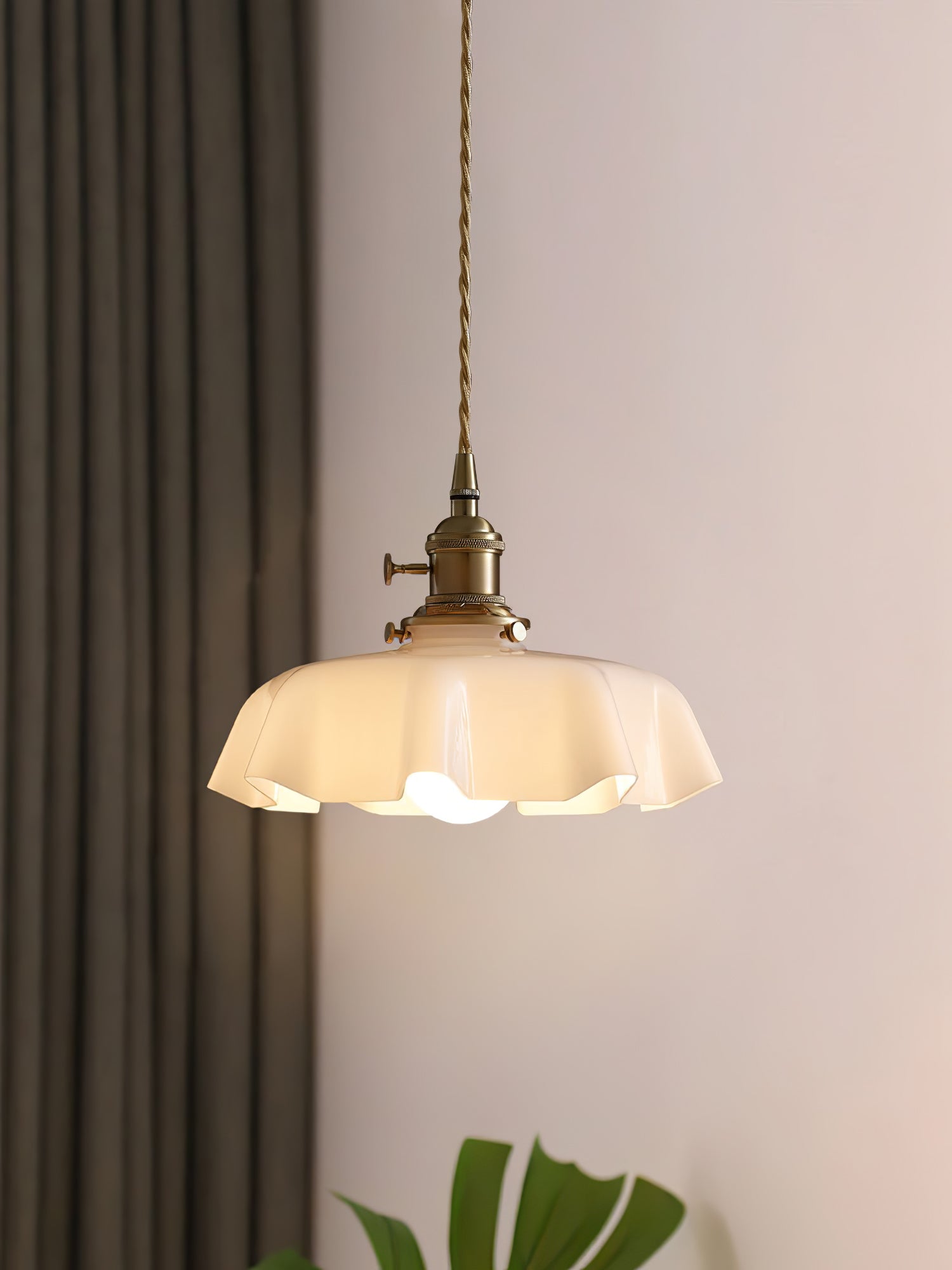 Plisséra | Suspension Vintage – Style Français et Charme Rétro