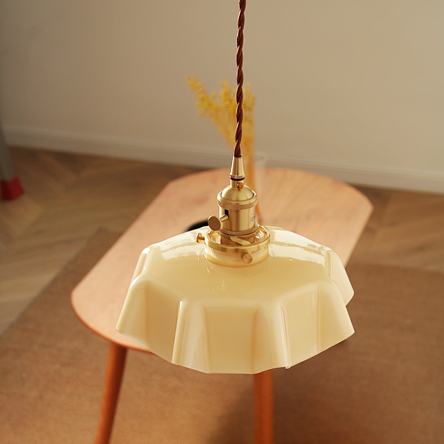Plisséra | Suspension Vintage – Style Français et Charme Rétro