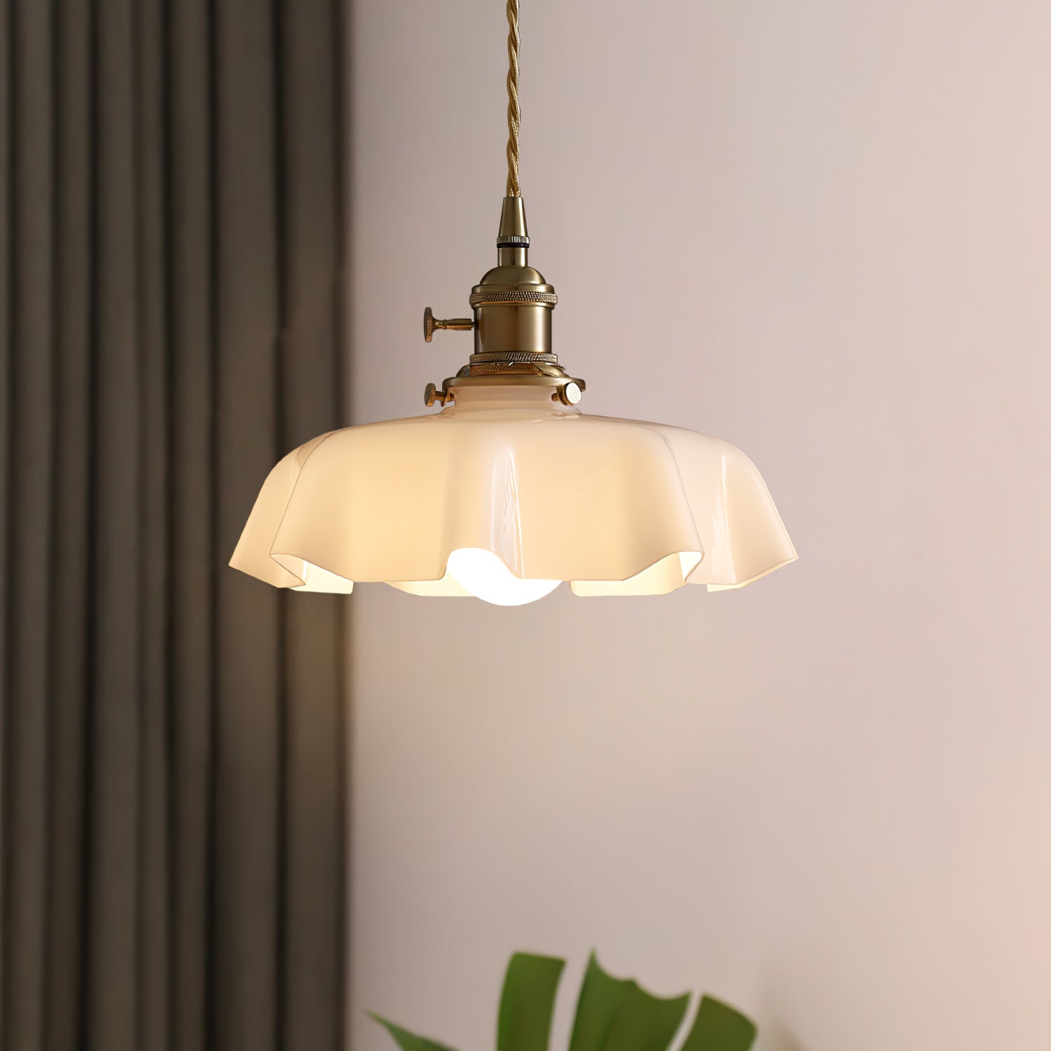 Plisséra | Suspension Vintage – Style Français et Charme Rétro