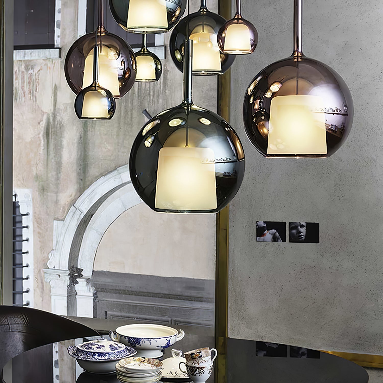 Énora | Suspension Glo – Design Iconique et Ambiance Envoûtante