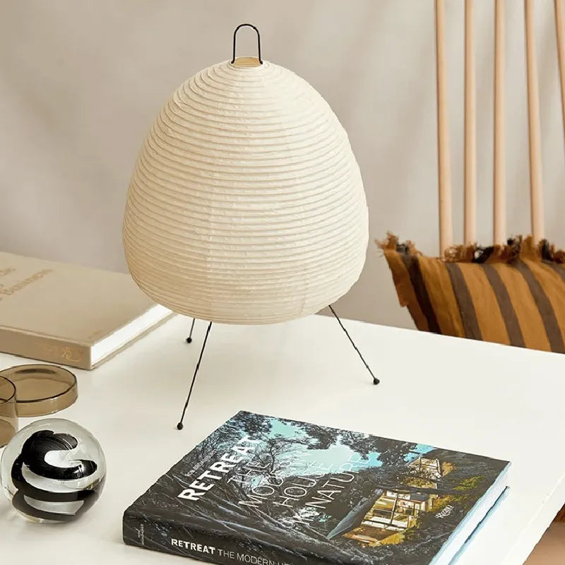 Lampadaire Design Élégant en Métal avec Éclairage d'Ambiance LED – Lampe sur Pied Compacte Noir et Blanc pour Salon 7