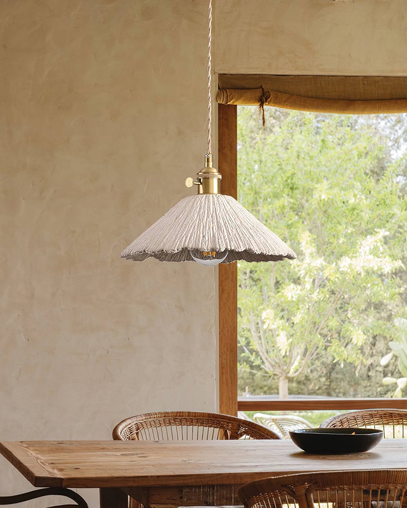 Cimélia | Lustre Contemporain – Texture Authentique et Style Sophistiqué