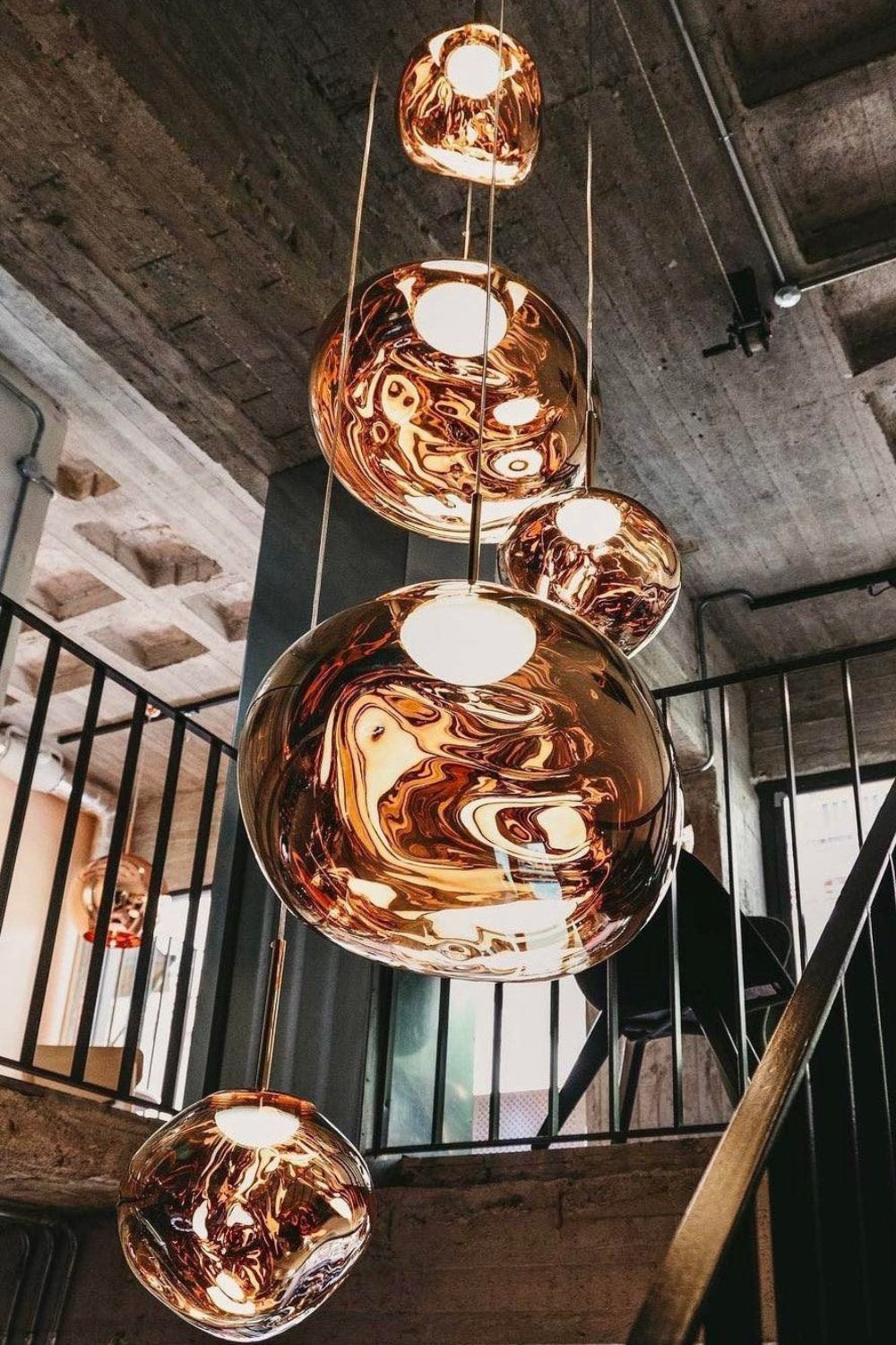 Aurénoir | Suspension Design – Éclat Exclusif et Style Hypnotique