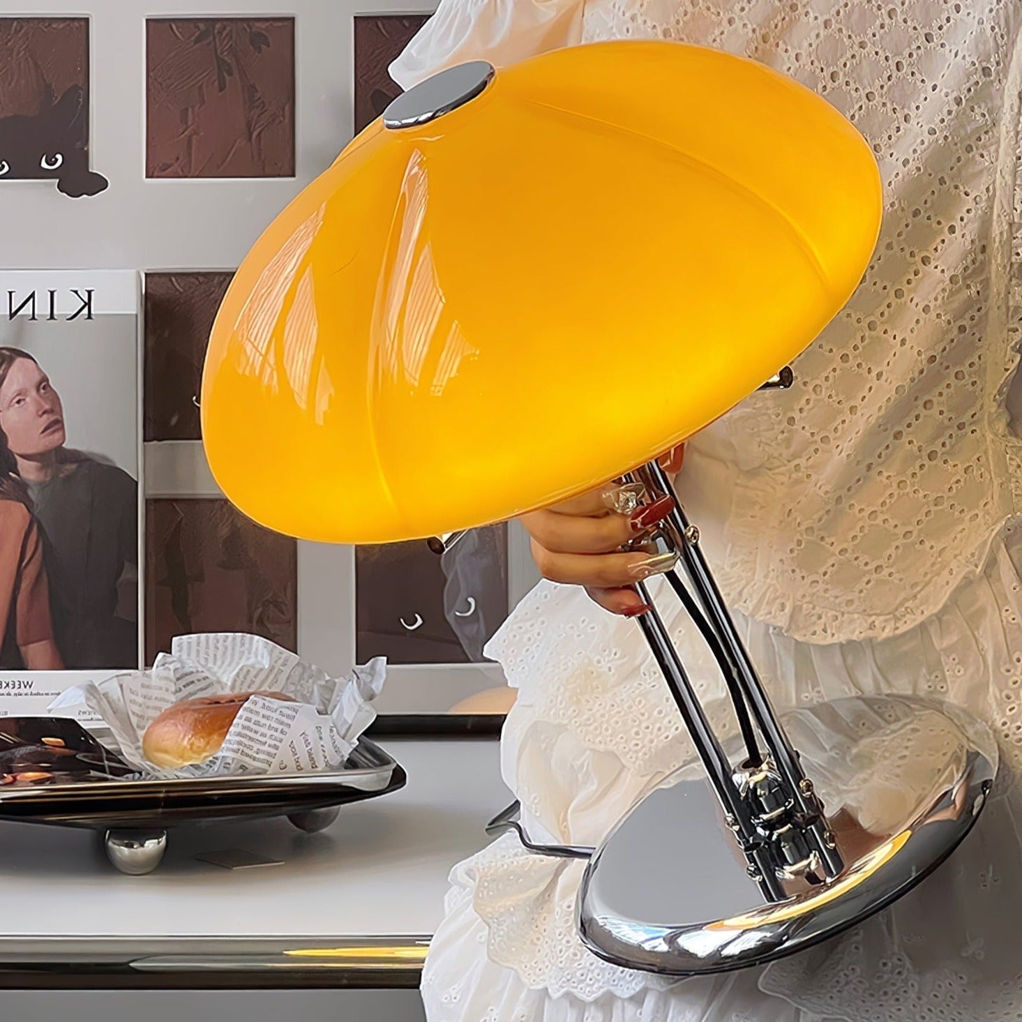 Améria | Lampe Bauhaus – Design Épuré et Lumière Ambiante