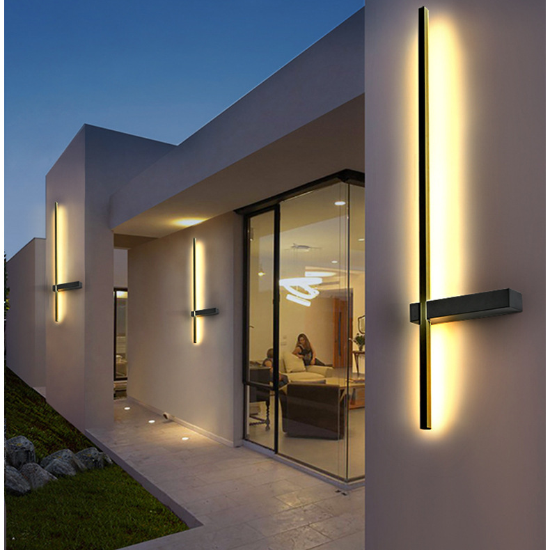 AuraPillar | Applique Murale Extérieure – Lumière Accueillante