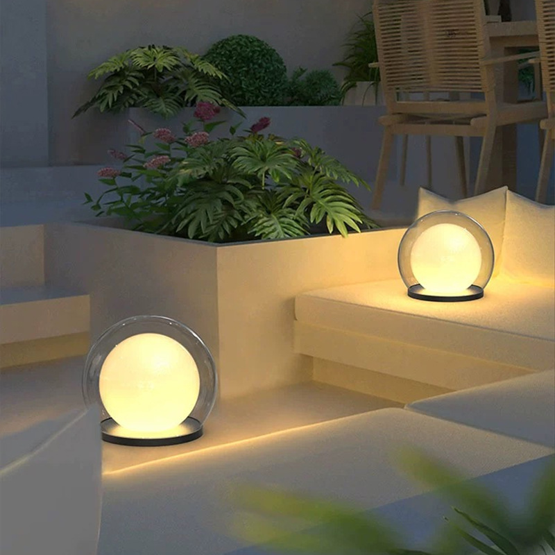 LunaDome | Lampe Pilier Extérieure – Élégance Nocturne et IP65