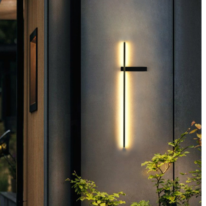 AuraPillar | Applique Murale Extérieure – Lumière Accueillante