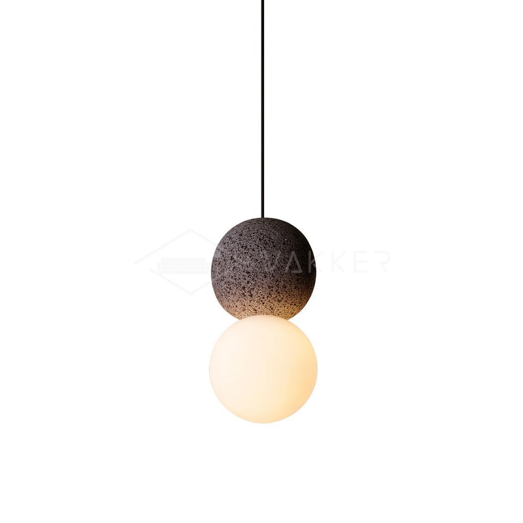Soléra | Suspension Géométrique – Verre Opale et Grès Volcanique