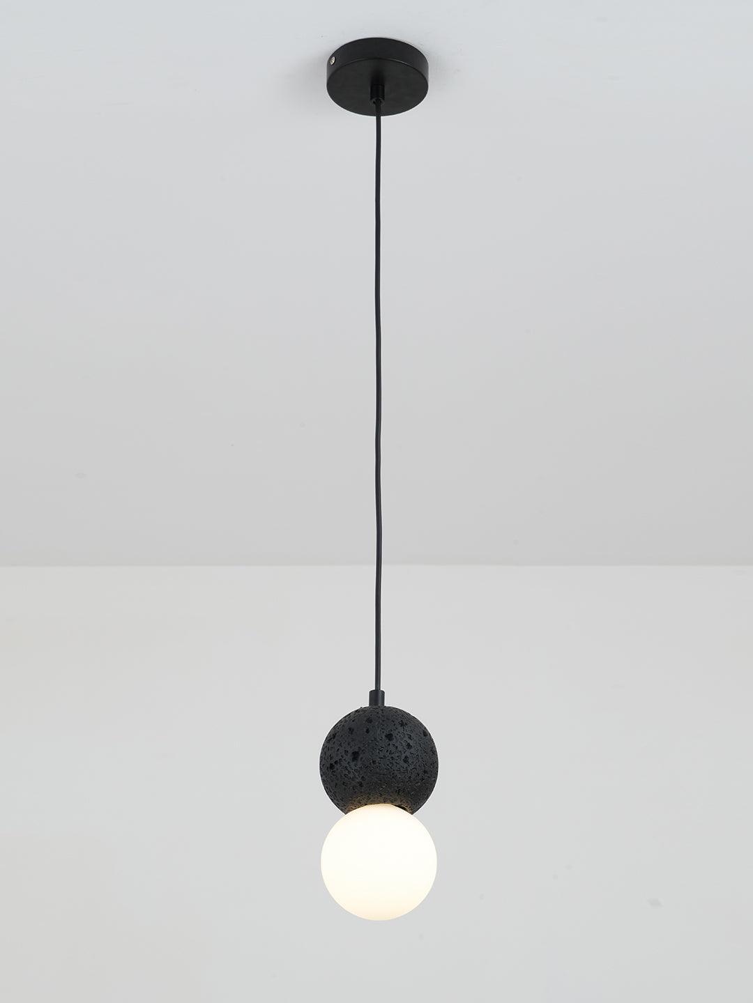 Soléra | Suspension Géométrique – Verre Opale et Grès Volcanique