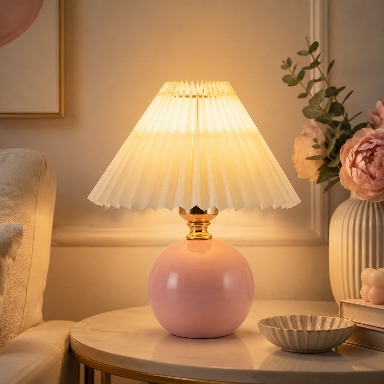 Orsélia | Lampe de Table Vintage – Abat-jour Plissé et Ambiance Élégante Rose Blanc cassé