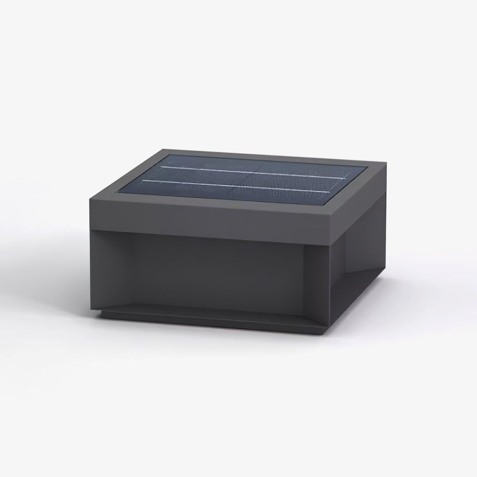LumiJardin | Lampe de Pilier Solaire – Résistante UV et Intempéries