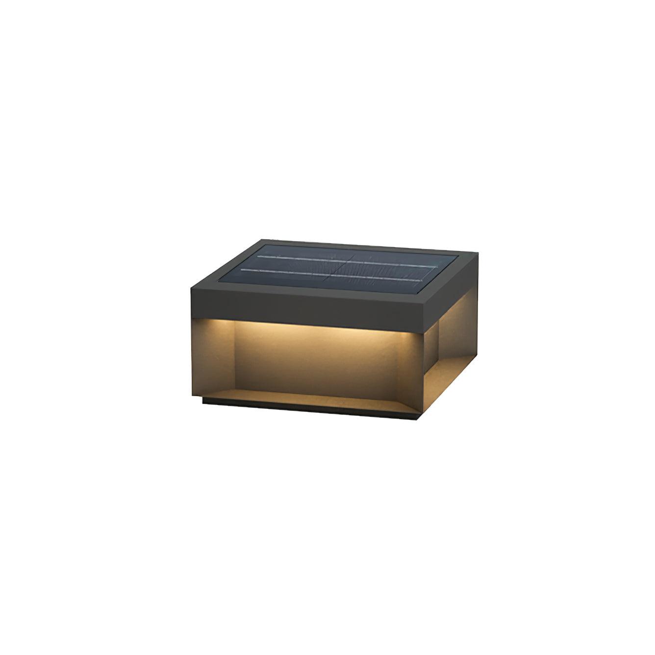 LumiJardin | Lampe de Pilier Solaire – Résistante UV et Intempéries