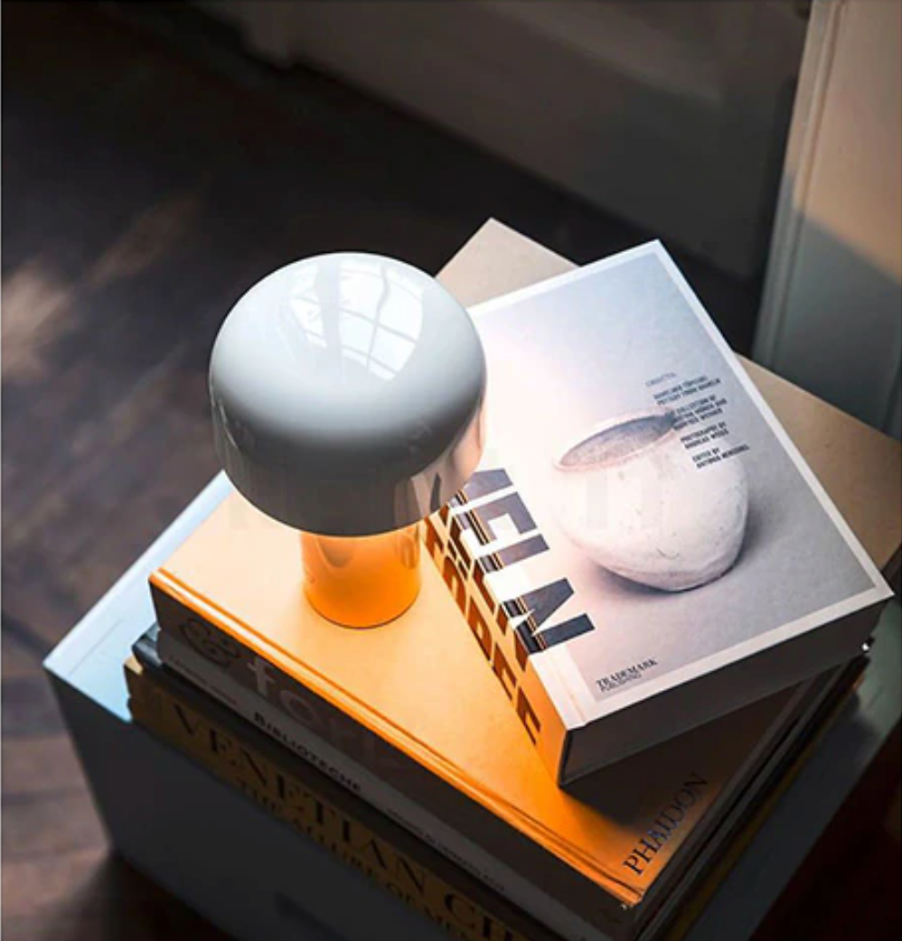 LumiAuréa | Lampe de Table – Élégance Intemporelle et Éclairage Sans Fil