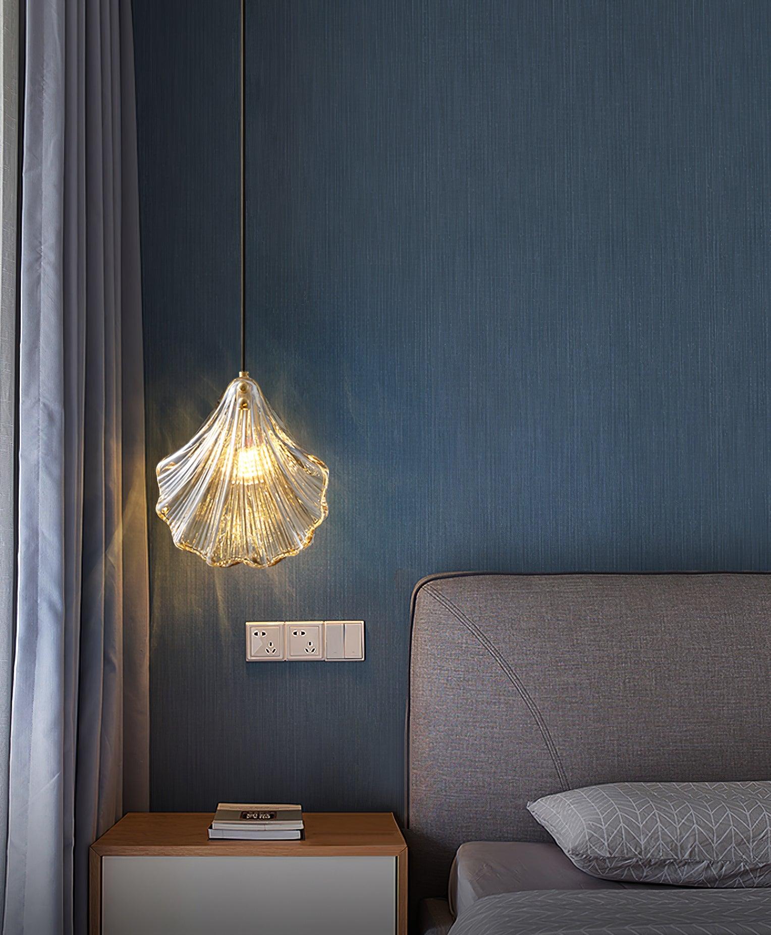 Orélis | Suspension Design – Effet Bijou et Ambiance Lumineuse