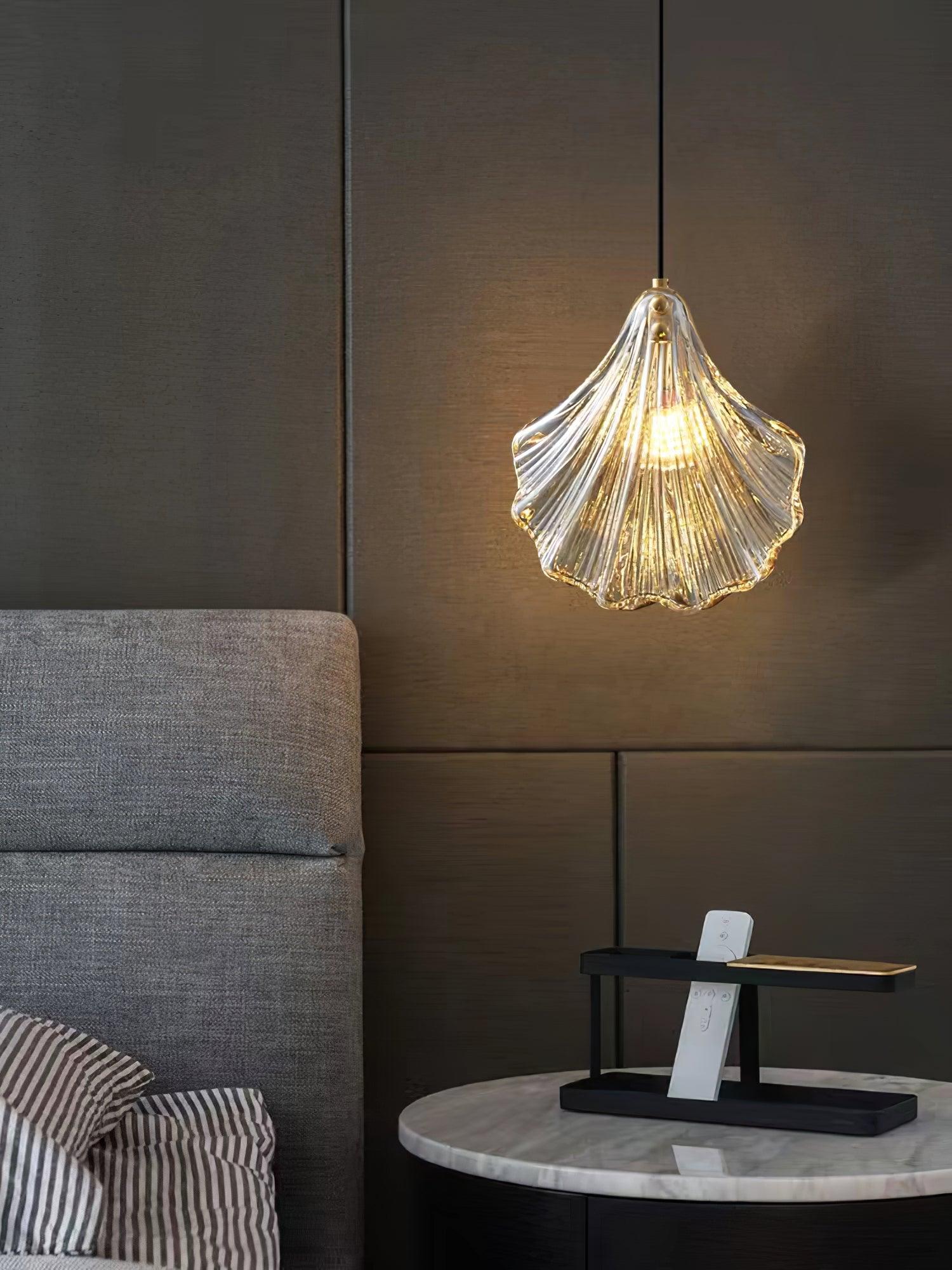 Orélis | Suspension Design – Effet Bijou et Ambiance Lumineuse