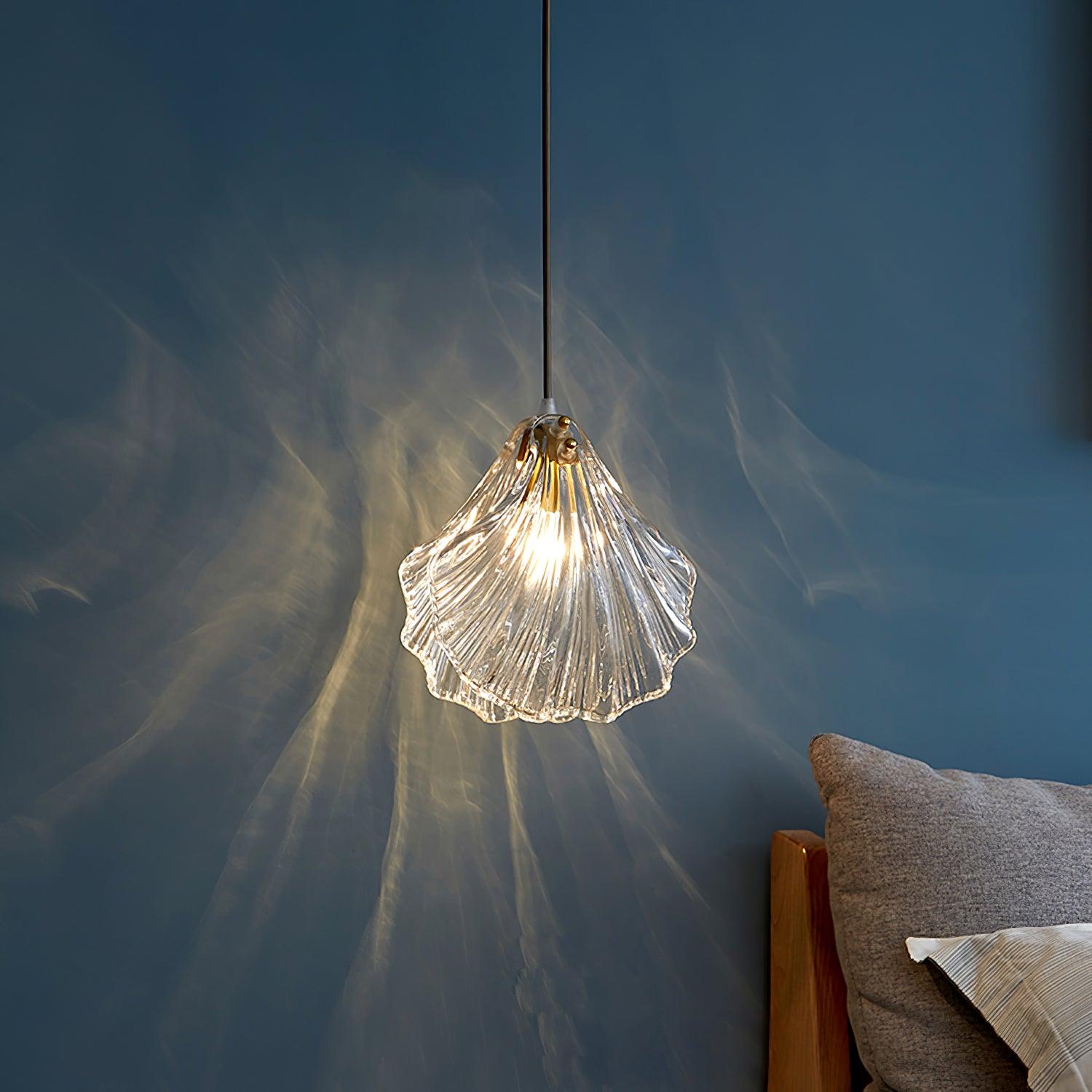 Orélis | Suspension Design – Effet Bijou et Ambiance Lumineuse