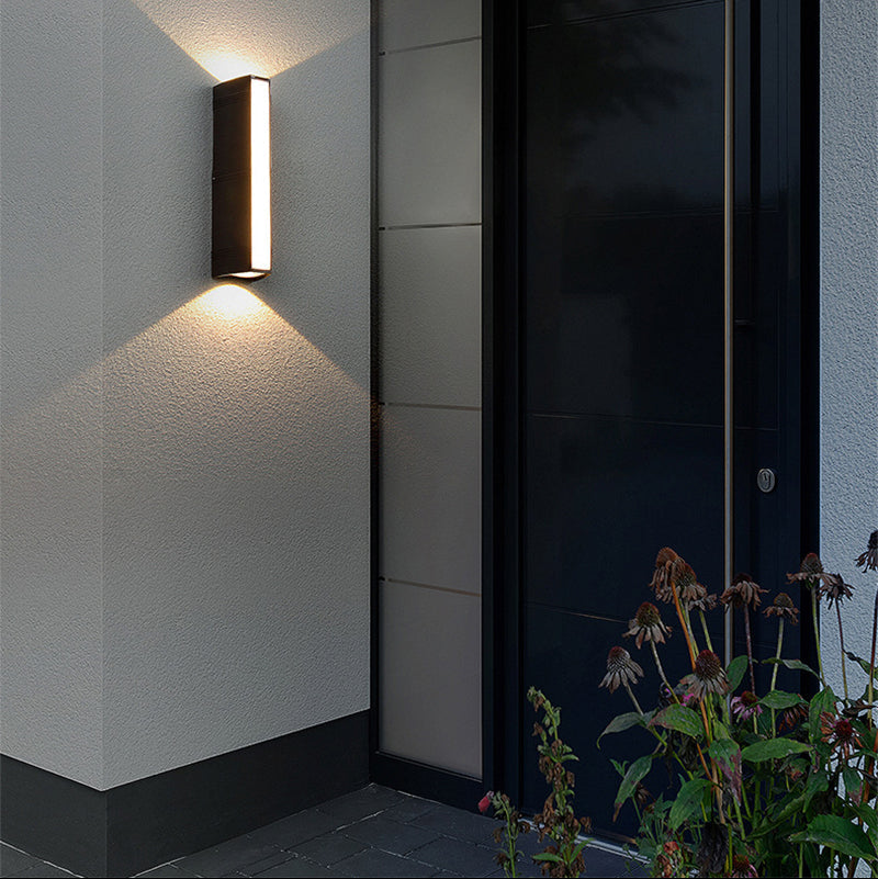 Lumivéra | Applique Murale LED Extérieure – Design Moderne Durable