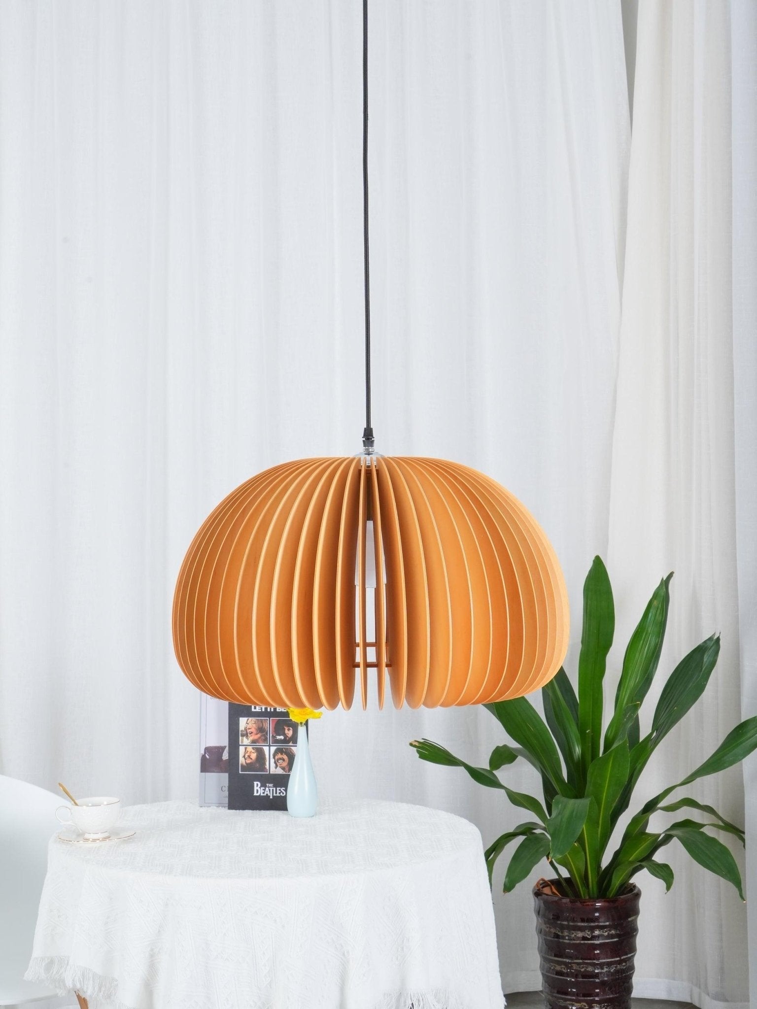 Sylviane | Suspension Nature – Ambiance Chaleureuse et Esprit Libre