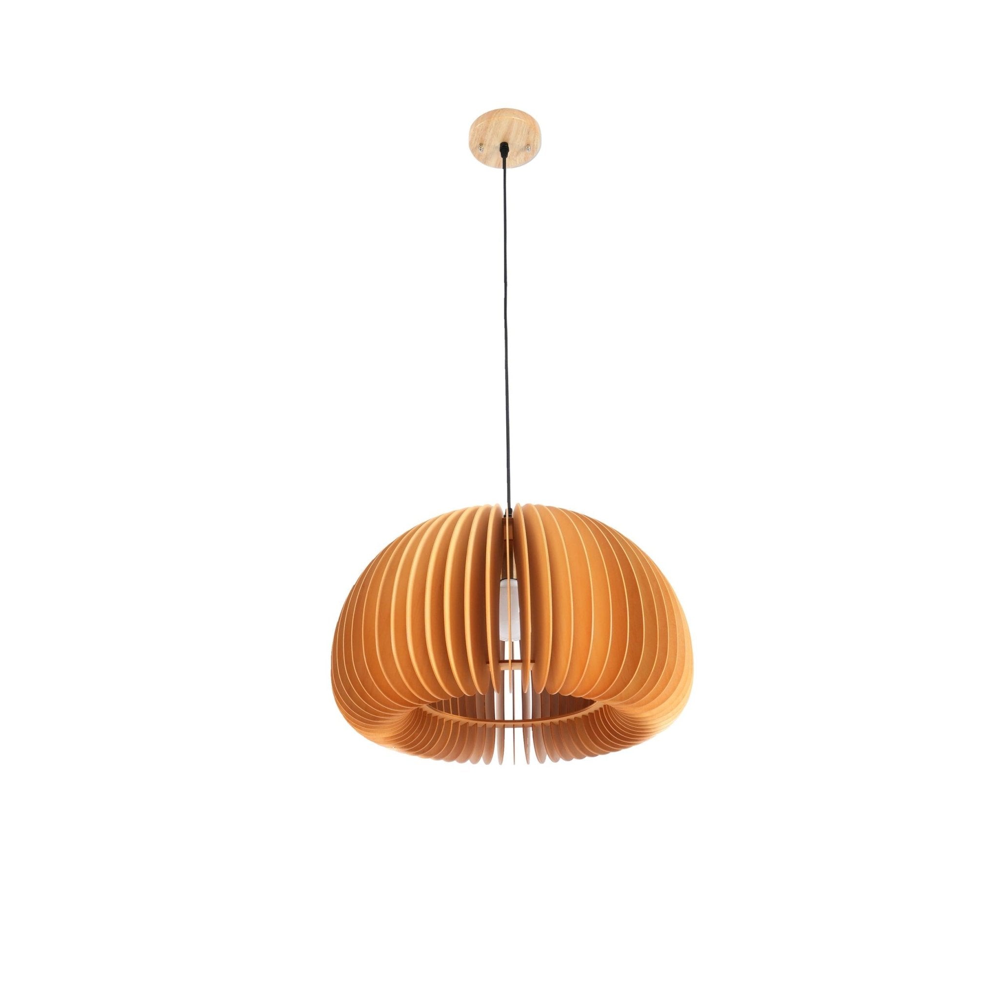 Sylviane | Suspension Nature – Ambiance Chaleureuse et Esprit Libre