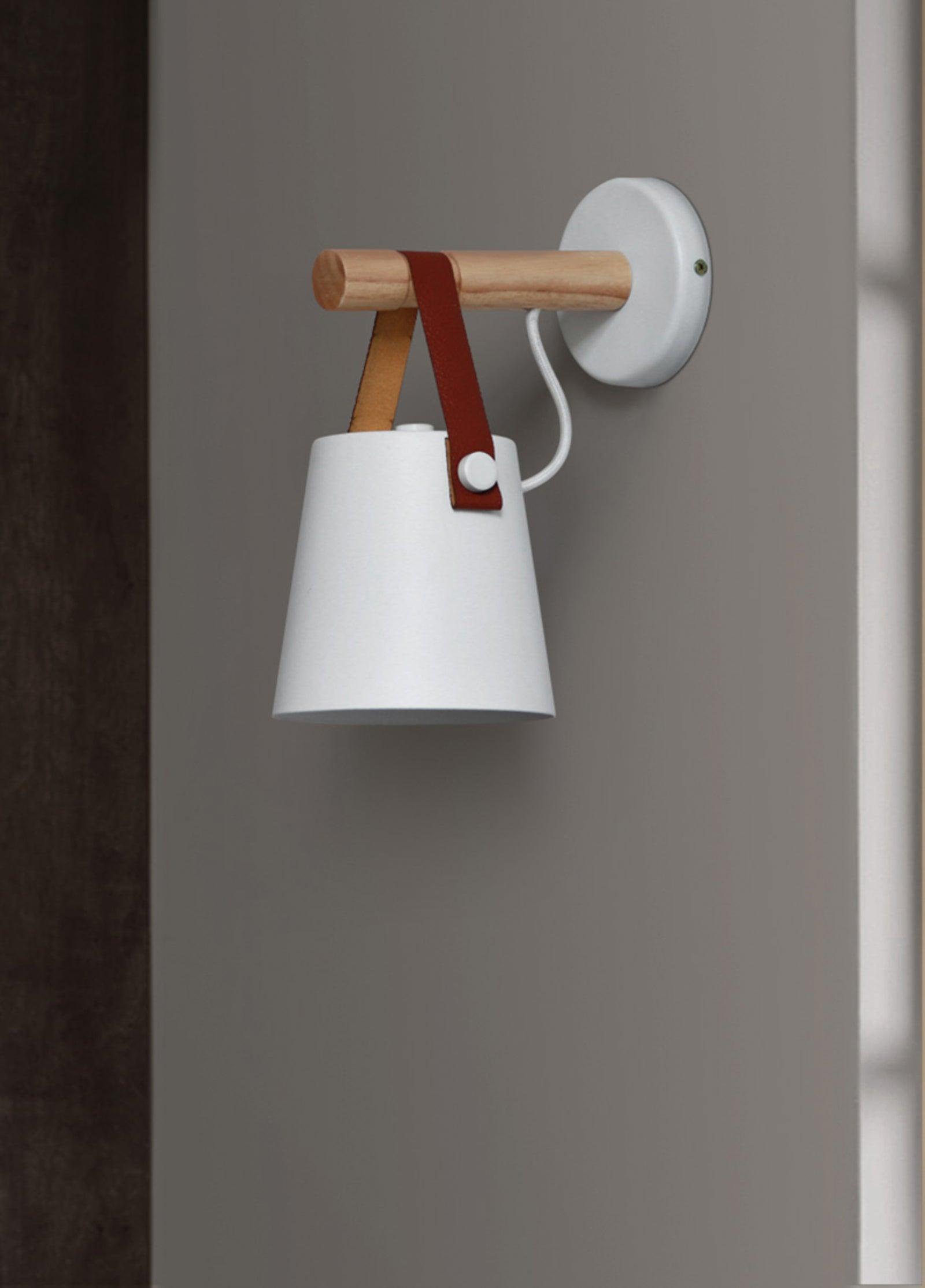 Lustora Applique Murale LED Bois – Élégance Naturelle et Moderne
