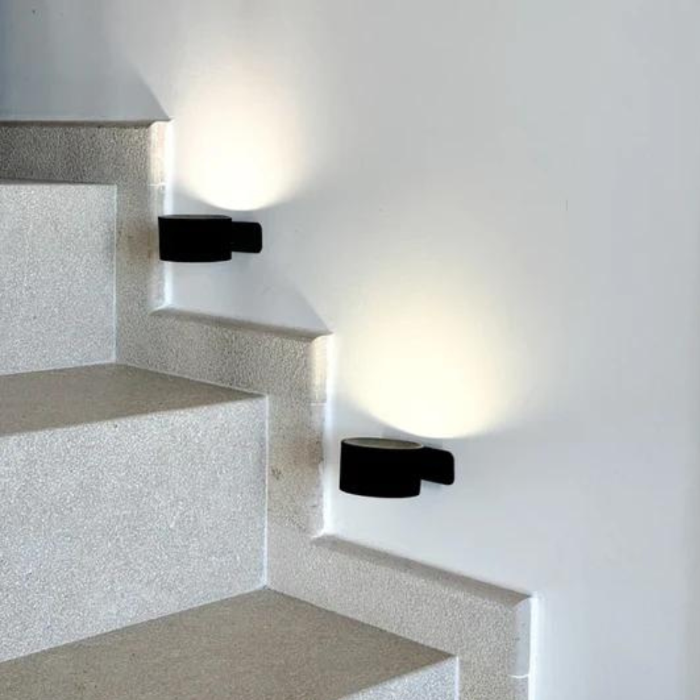 Alésia | Lampe LED fine avec bras flexible