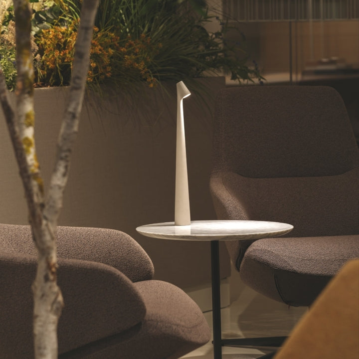 Aluvia | Lampe de Table LED – Élégance Moderne & Sans Fil