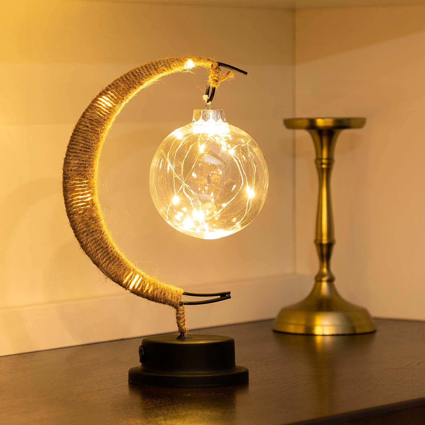 Auréna | Lampe de Table – Design Lunaire et Élégance Étoilée