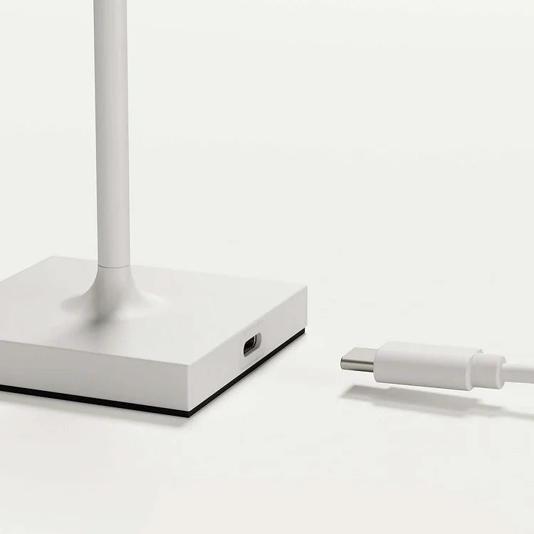 BeamLite | Lampe Torche Portable – Éclairage Léger et Performant