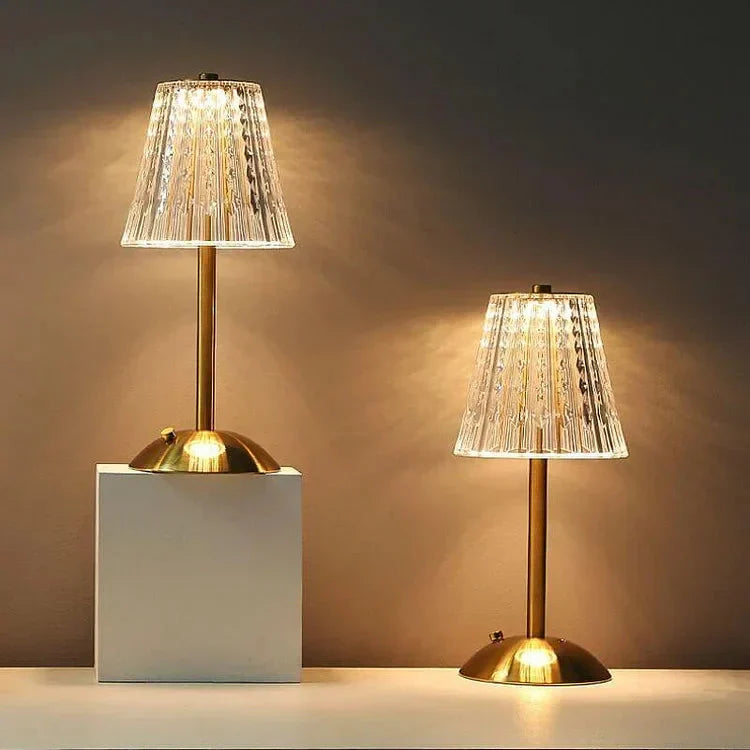 LumiVerre | Lampe de Table – Cristal Raffiné et Éclairage Sans Fil