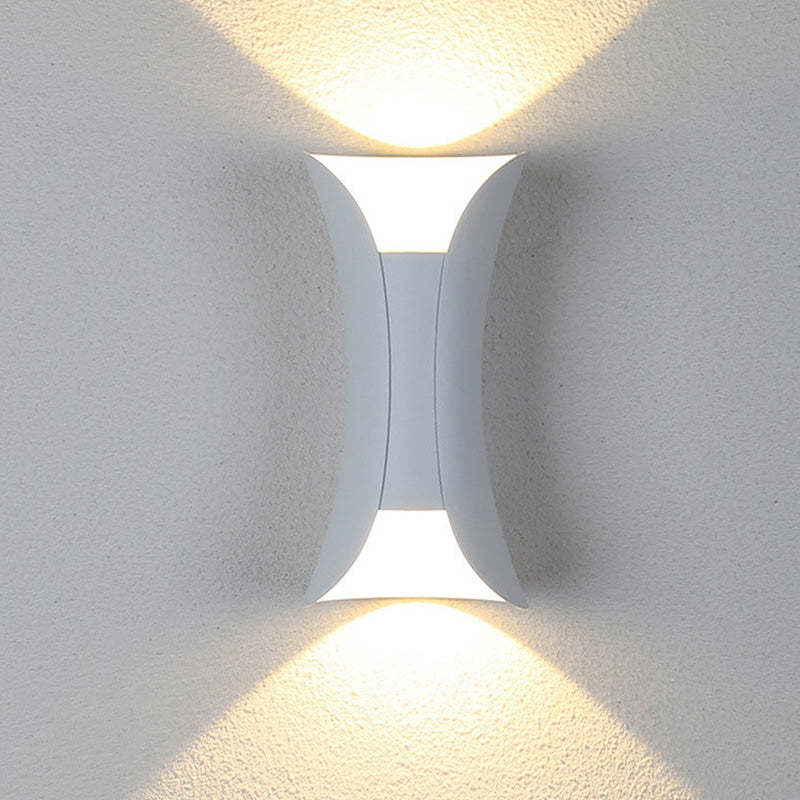Élorna | Applique Murale LED Extérieure – Style Chic et Durable Blanc