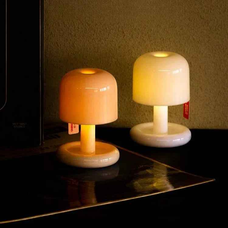 Lunéra | Mini Lampe Solaire – Éclat du Crépuscule et Atmosphère Paisible