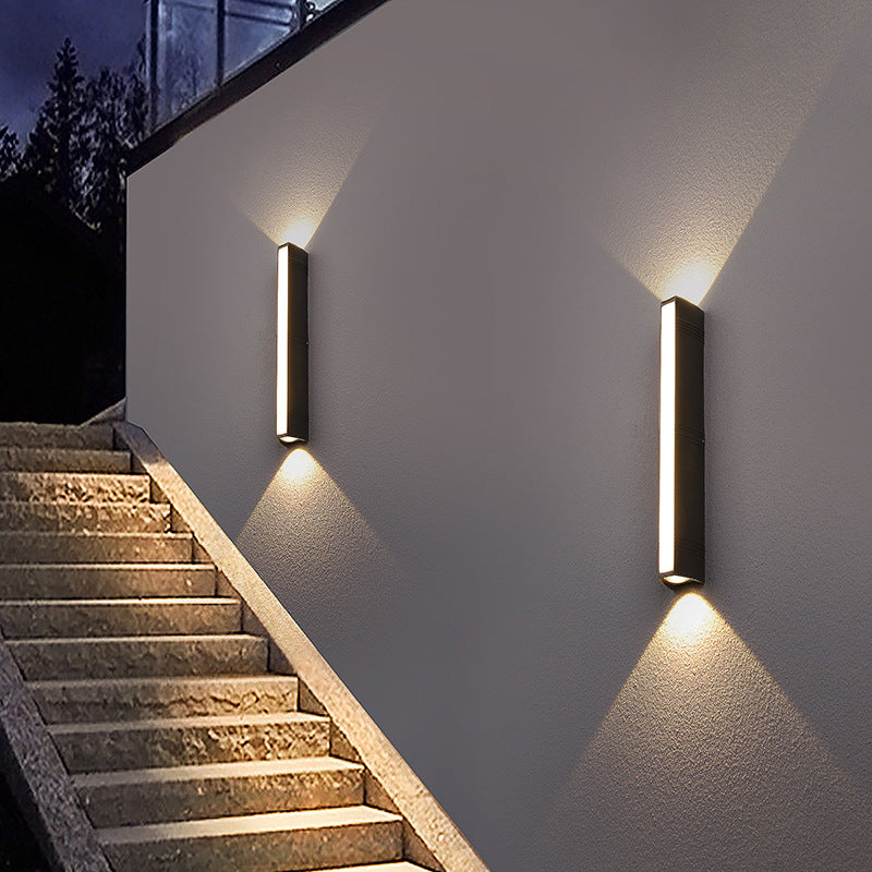 Lumivéra | Applique Murale LED Extérieure – Design Moderne Durable