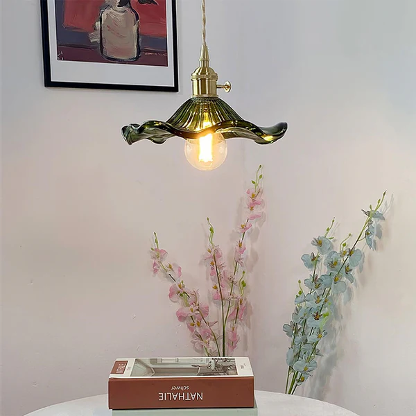 Lunavia | Lampe Suspendue Design – Ambiance Envoûtante et Style Élégant