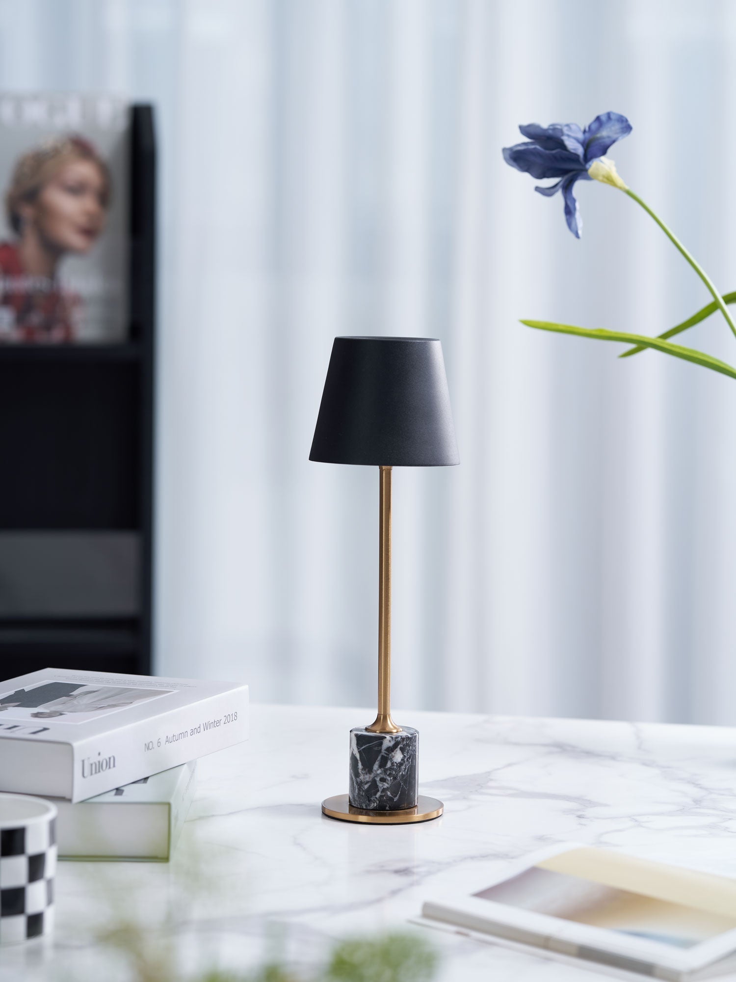 Mabréa | Lampe de Table Rechargeable – Base noire sans fil