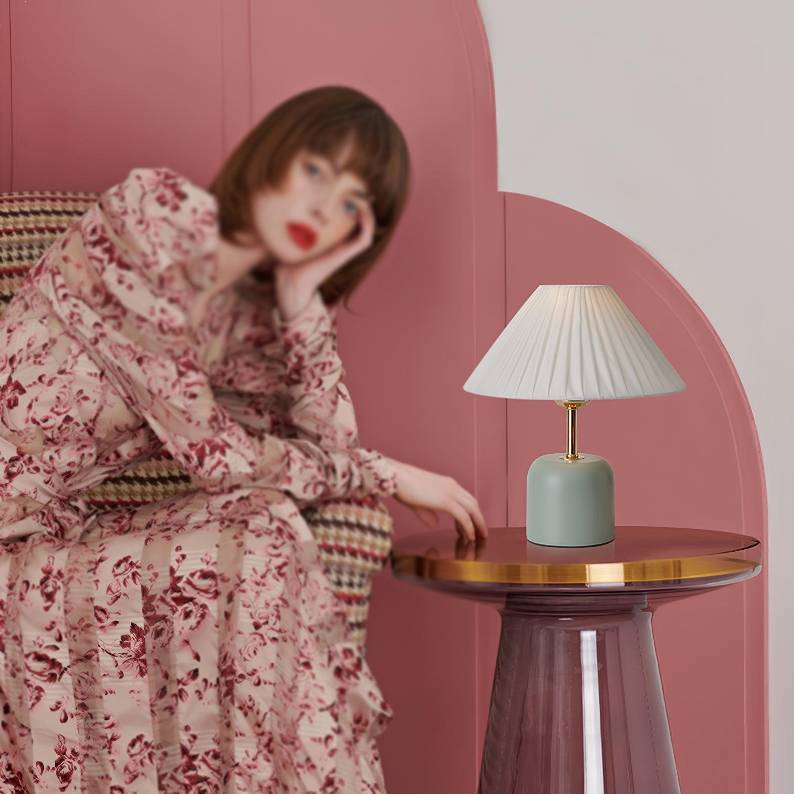 Maréline | Lampe de Table – Lueur apaisante style gravé